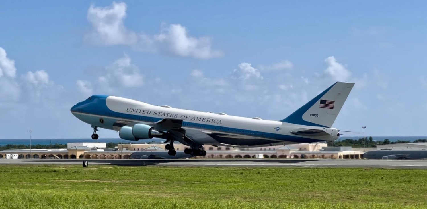 President Biden leaving STX airport St Croix 2023