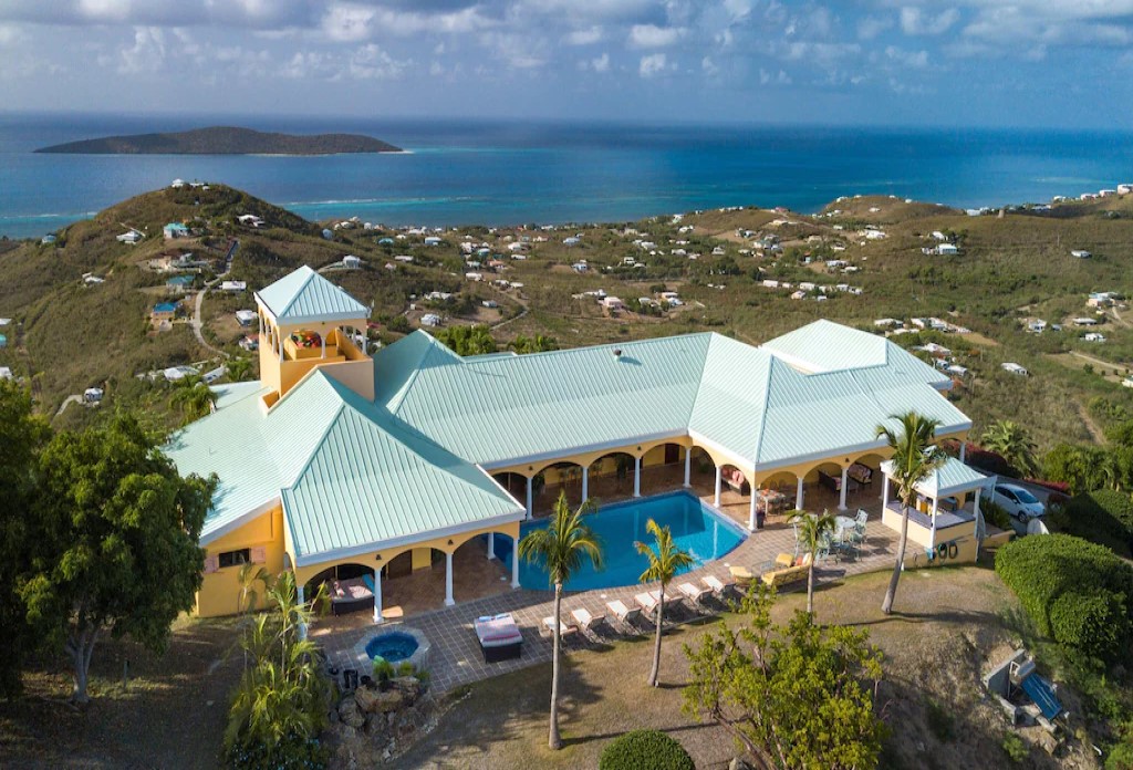Polaris Pointe St Croix vacation rental luxury front