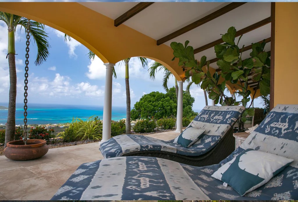 Polaris Pointe St Croix vacation rental luxury lounge chairs
