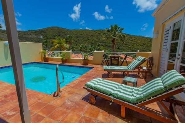 Villa Madeleine condo with pool