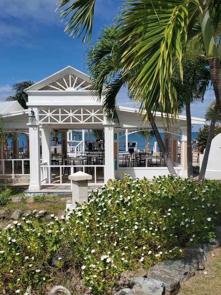 Bungalows on the Bay St Croix restaurant