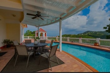 Airbnb Villa Plumeria St. Croix with pool