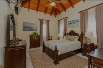 Airbnb Villa Plumeria St. Croix