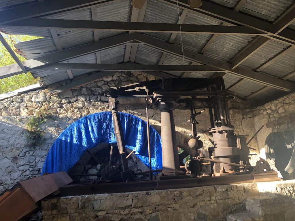 Estate Rust op Twist St. Croix sugar mill engine