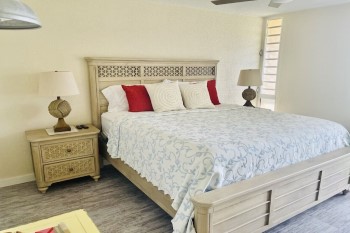 VRBO Gentle Winds St. Croix Oceanfront Paradise bedroom