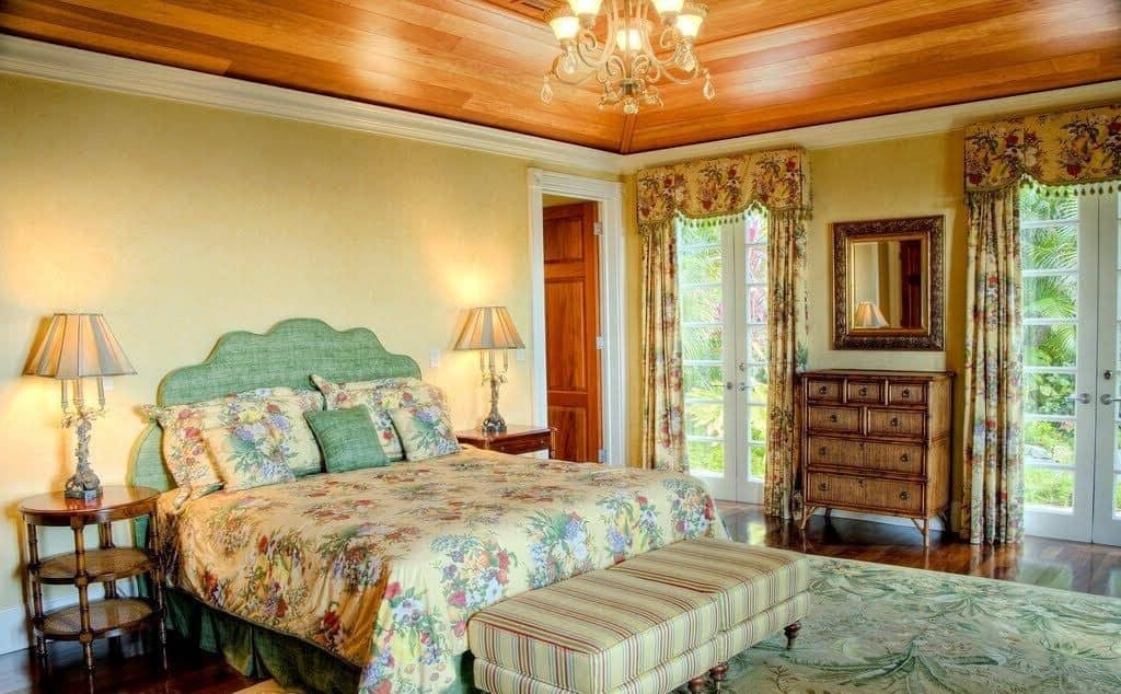 Villa Madeleine St Croix Great House bedroom