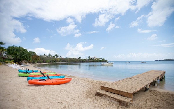 Bungalows on the Bay St. Croix kayaks