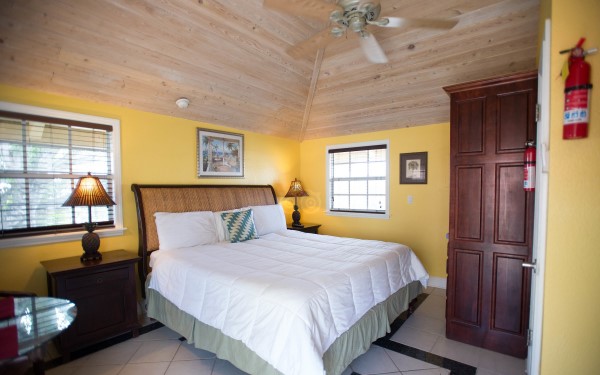 Chenay Bay Beach Resort cottage king suite 2
