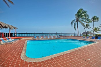 Evolve St Croix beachfront condo pool