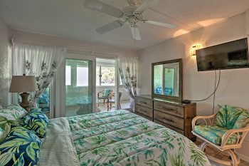 Evolve St Croix beachfront condo rentals bedroom