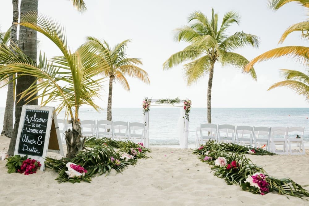 St Croix honeymoons and beach weddings at the Bucanneer 2