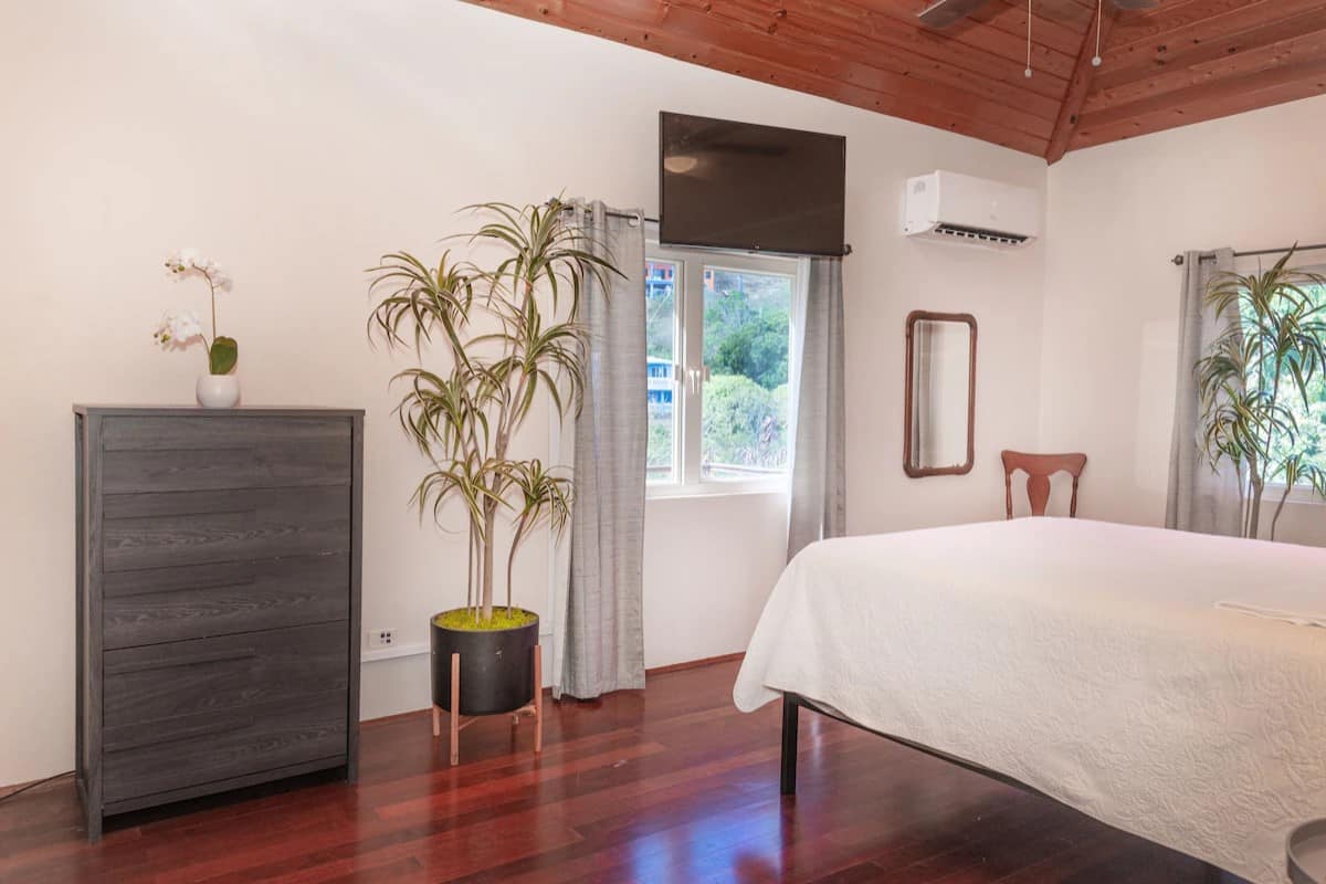OliVilla St Croix vacation rental 2024 photos bedroom